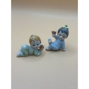 2 VINTAGE MID CENTURY Kitschy Wee Little Baby FIGURINES By Lego